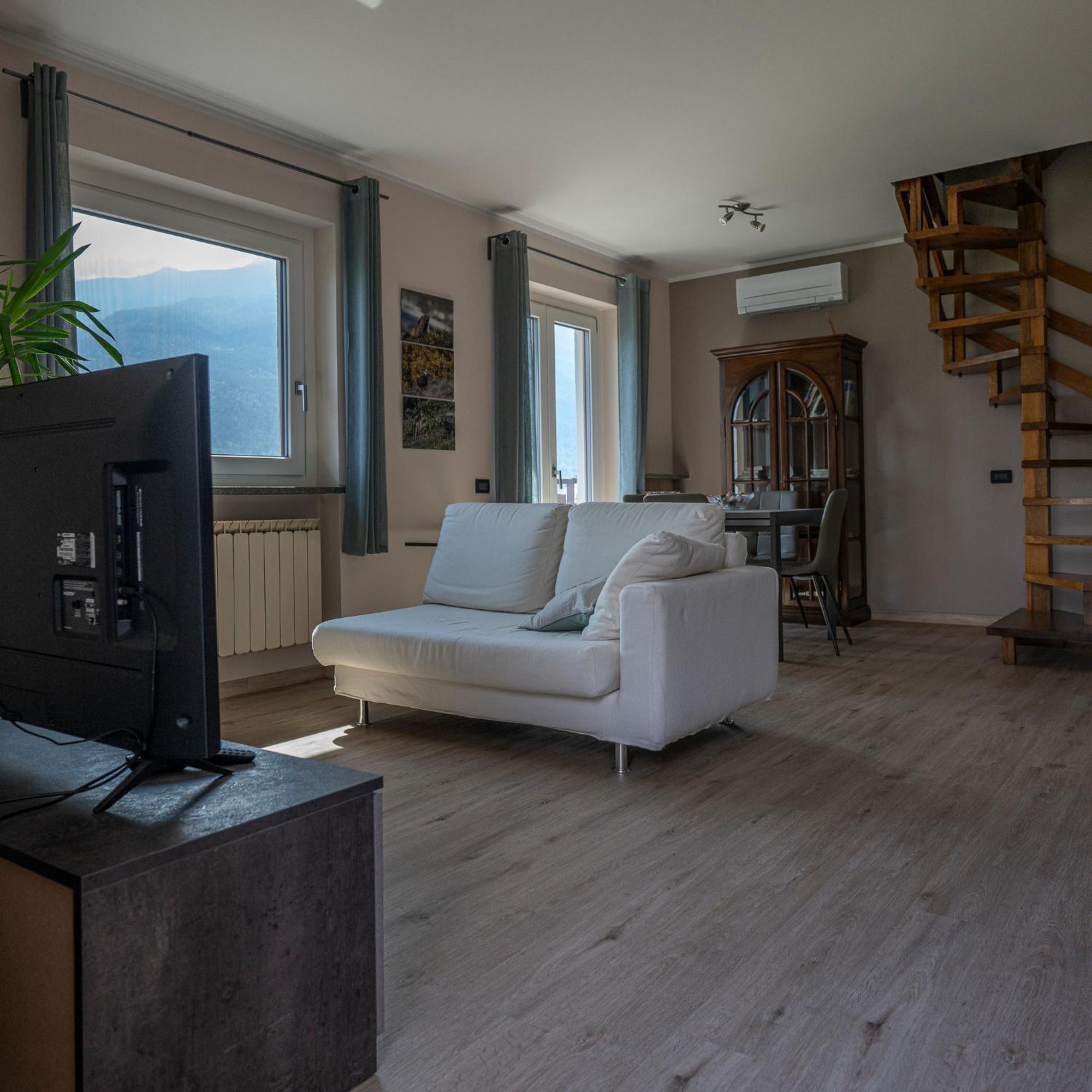La Casa Delle Farfalle - Cir Vda Sarre 0001 アオスタ エクステリア 写真